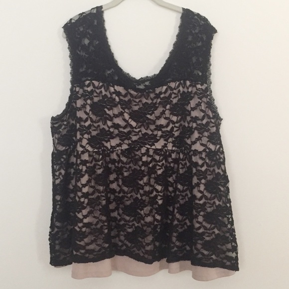 torrid Tops - Torrid Nude & Black Lace Empire Tank Top